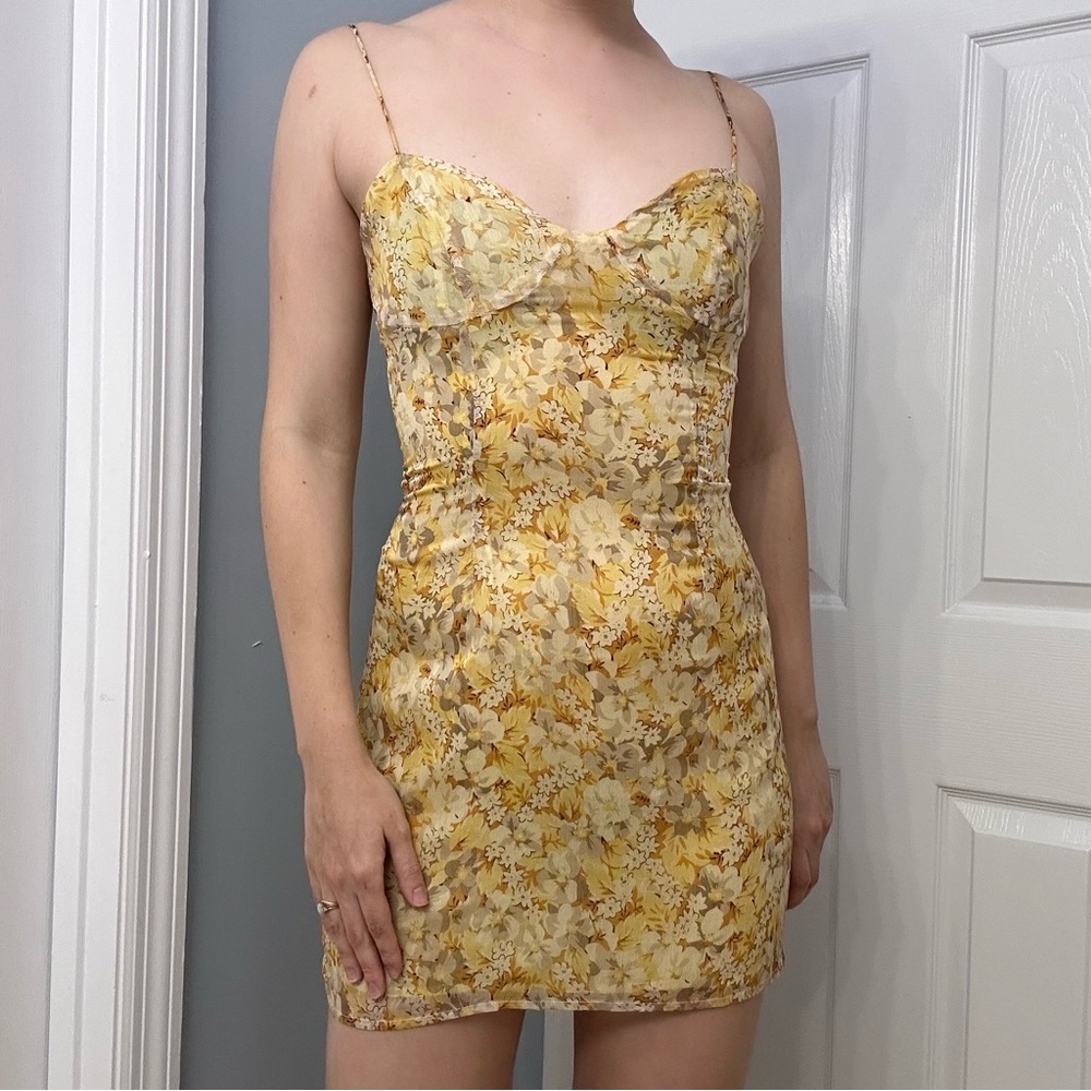 Sabo Skirt Dress Mini Yellow Floral Summer Cottage Beach Dainty Size Small